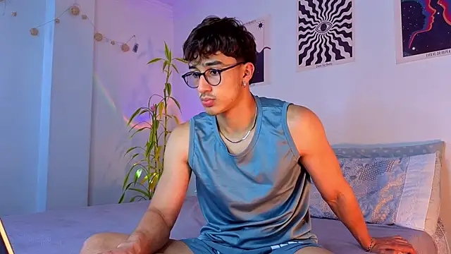 LatinReall online show from September 11, 9:48 pm