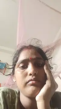 Guriya0076 online show from August 9, 7:02 am