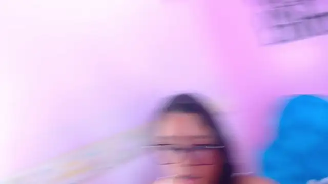 EMMA ROGGER online show from November 30, 3:16 pm