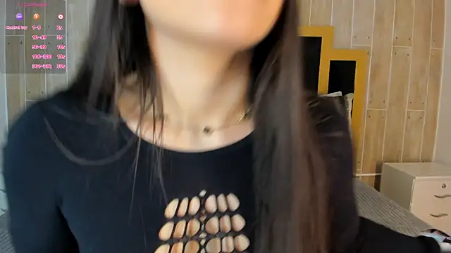 isabellasouza online show from December 18, 9:10 pm