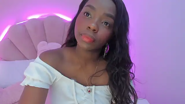 Snapshot of Melanyy_Ebonny chatting on September 18, 3:41 am Melanyy Ebonny online show from September 18, 3:41 am