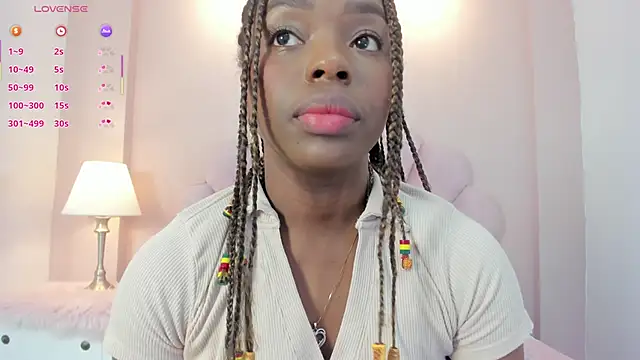 Snapshot of Melanyy_Ebonny chatting on December 16, 3:44 am Melanyy Ebonny online show from December 16, 3:44 am