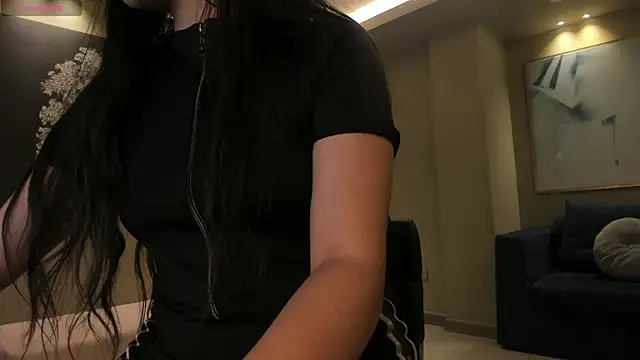 Snapshot of EsmeraldaGrace1 chatting on October 19, 4:02 am EsmeraldaGrace1 online show from October 19, 4:02 am