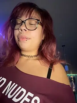 moan4mona online show from November 5, 2:44 am