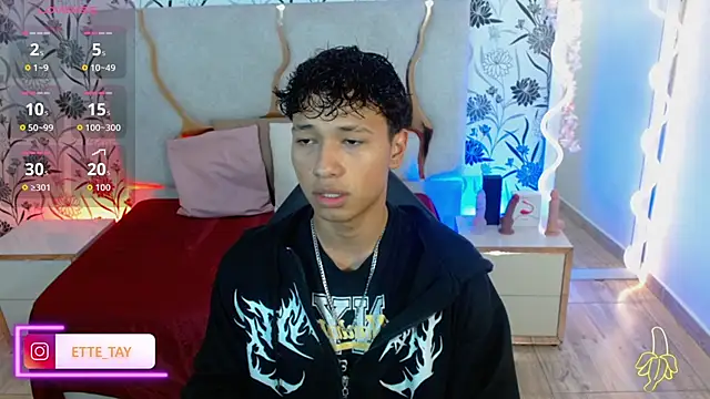 Ette tay online show from October 28, 3:32 am