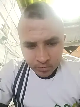 santiii   12 online show from November 23, 3:28 am