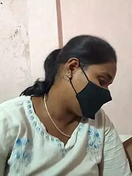 Snapshot of Priyathegirl chatting on September 10, 10:48 am Priyathegirl online show from September 10, 10:48 am