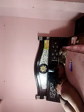 Priyathegirl online show from November 4, 6:01 am