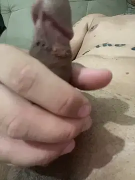 Snapshot of Drash001 chatting on February 22, 8:18 pm Drash001 online show from February 22, 8:18 pm