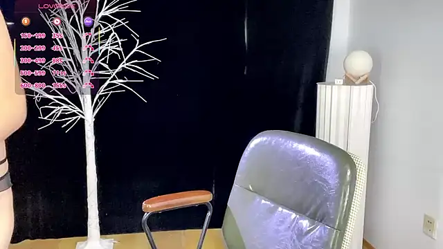 xiaoyue8888 online show from October 23, 1:49 am