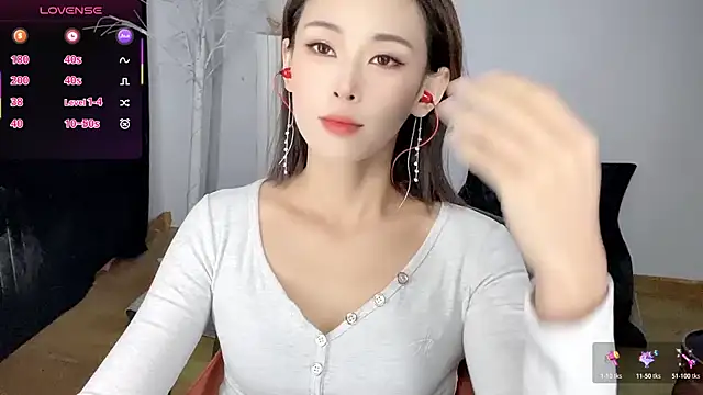 xiaoyue8888 online show from December 21, 3:24 am