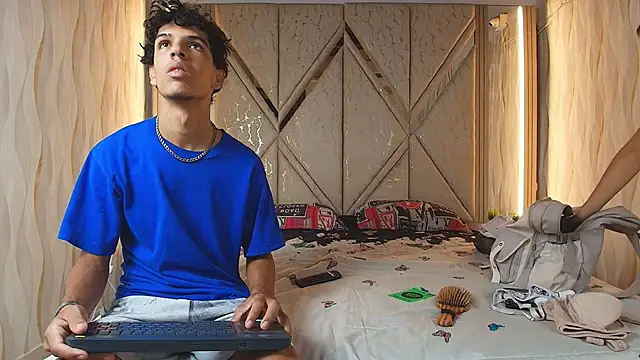 Hotcouple 222 online show from April 10, 1:27 pm