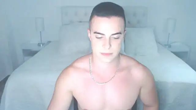 Snapshot of mr_hunterx chatting on October 3, 1:46 am mr hunterx online show from October 3, 1:46 am