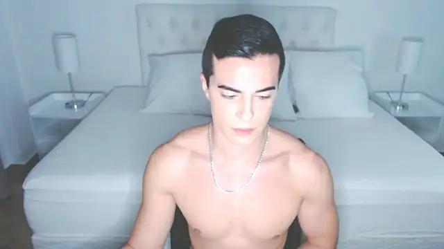 mr hunterx online show from April 18, 8:09 pm