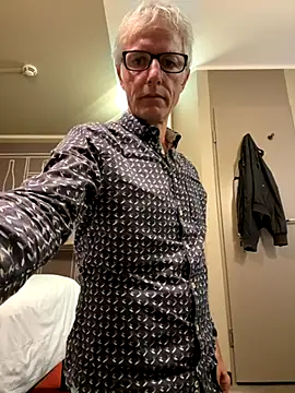 Snapshot of SexyLeon8 chatting on September 17, 4:41 pm SexyLeon8 online show from September 17, 4:41 pm