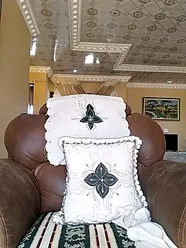 Snapshot of Handsome_teen21 chatting on October 12, 8:24 am Handsome teen21 online show from October 12, 8:24 am