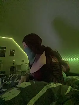 Snapshot of Sorelli1405 chatting on December 13, 9:42 pm Sorelli1405 online show from December 13, 9:42 pm