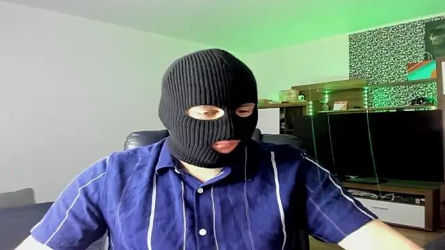 romiosabrino online show from January 8, 1:13 pm