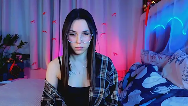 -CindyLou online show from January 14, 5:46 am