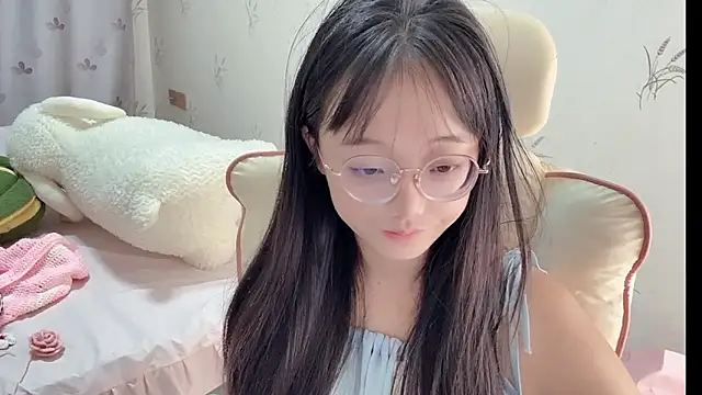 Snapshot of puppy-999 chatting on October 1, 2:12 pm puppy-999 online show from October 1, 2:12 pm