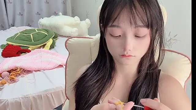 Snapshot of puppy-999 chatting on October 7, 2:14 pm puppy-999 online show from October 7, 2:14 pm