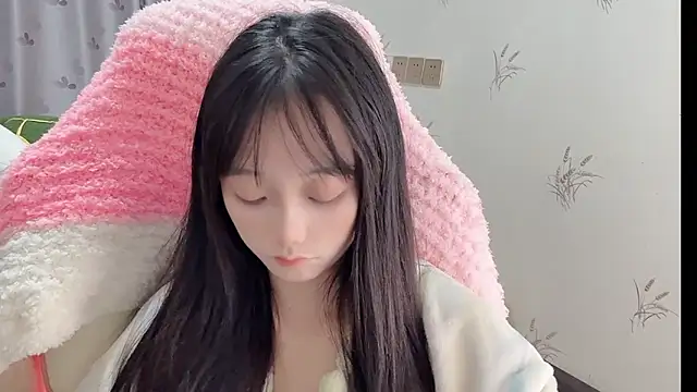 Snapshot of puppy-999 chatting on October 28, 3:04 pm puppy-999 online show from October 28, 3:04 pm