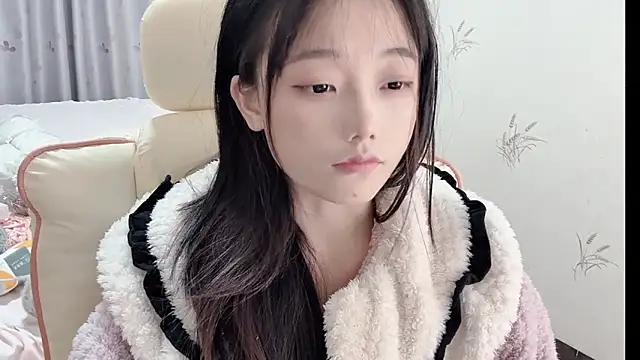 Snapshot of puppy-999 chatting on November 19, 11:43 am puppy-999 online show from November 19, 11:43 am