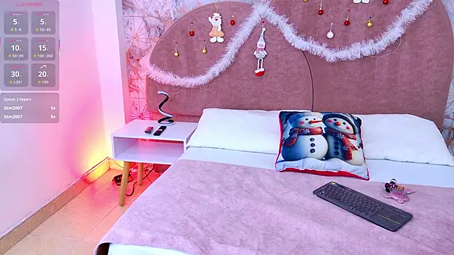 Becca Grims online show from November 30, 3:54 am