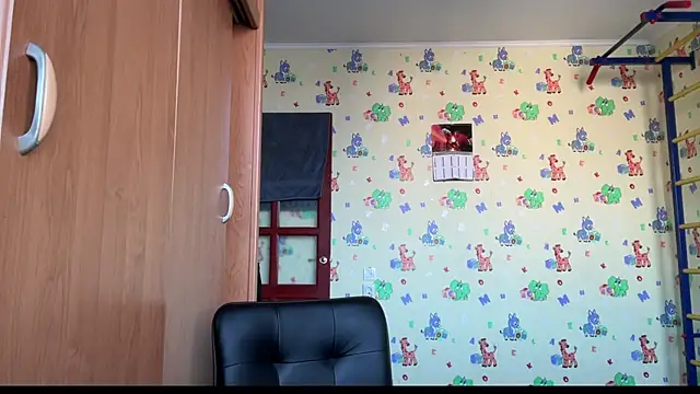 Snapshot of chiraq1945 chatting on January 12, 7:13 am chiraq1945 online show from January 12, 7:13 am