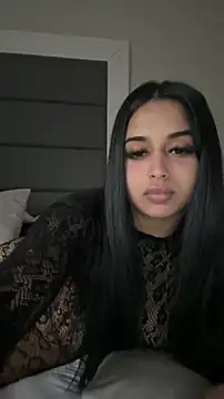 LilMisIndianx online show from February 15, 2:58 pm