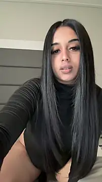 LilMisIndianx online show from March 12, 7:03 am