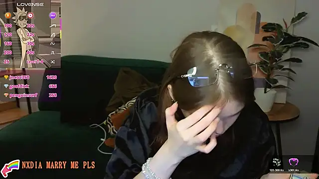 Dilara xBaby online show from March 1, 9:33 am