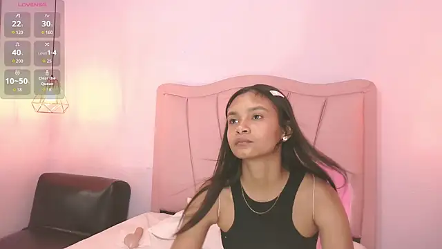 liz7skinny online show from December 15, 9:52 pm