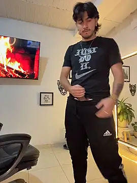 Elian savoy online show from October 31, 2:01 am