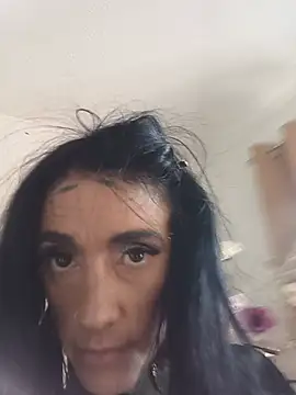 Tannedtattooed69 online show from July 13, 6:49 am