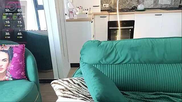 Goddess Alaska online show from February 2, 12:15 pm