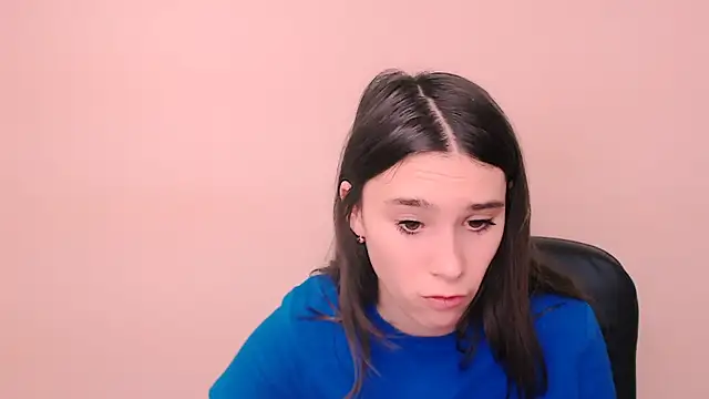 RosaRay  online show from December 3, 7:16 am