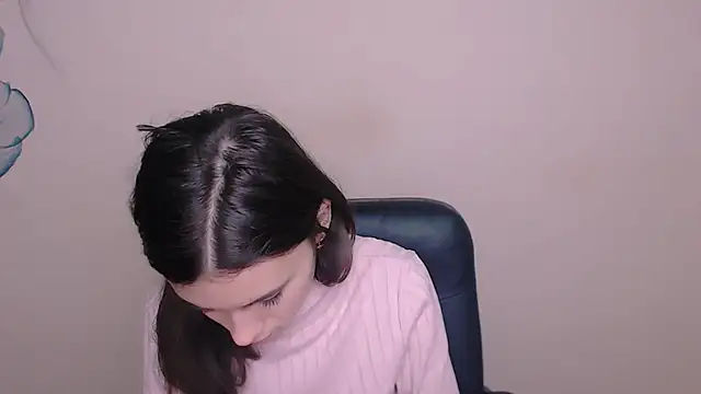 Snapshot of RosaRay_ chatting on January 7, 7:22 am RosaRay online show from January 7, 7:22 am