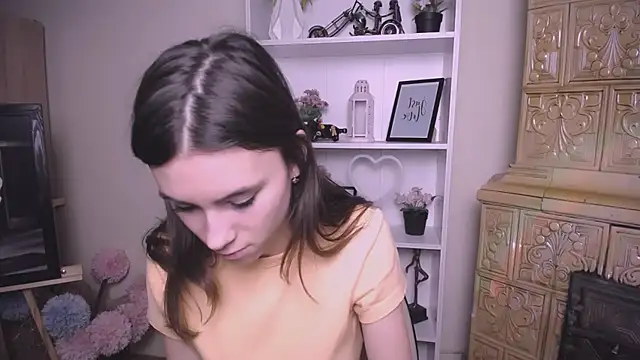 Snapshot of RosaRay_ chatting on February 19, 7:48 am RosaRay online show from February 19, 7:48 am