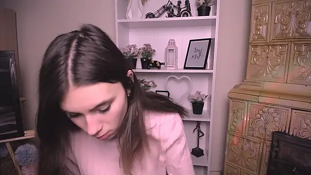 Snapshot of RosaRay_ chatting on February 21, 6:47 am RosaRay online show from February 21, 6:47 am