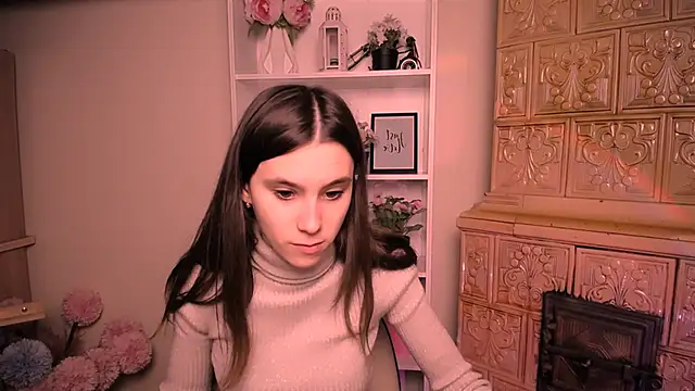 RosaRay  online show from April 7, 6:14 am