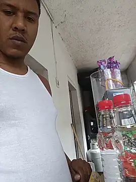 negro08  online show from June 18, 3:38 pm