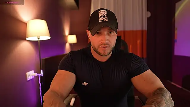 RikAdlerr online show from April 12, 1:49 pm