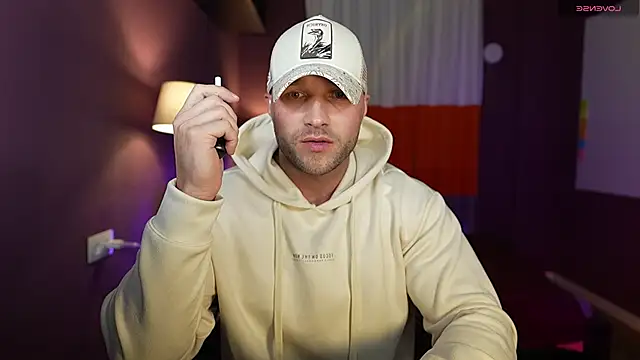 RikAdlerr online show from May 24, 3:17 pm