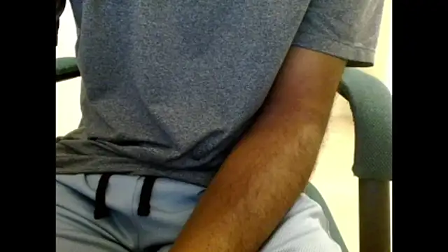 pranastro00 online show from November 17, 10:21 am