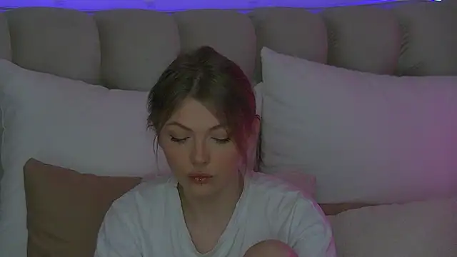 miamunn online show from October 23, 10:41 pm