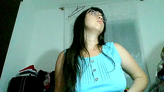 lareinalareinadelanal online show from September 27, 11:37 am