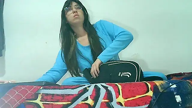 lareinalareinadelanal online show from November 22, 11:04 pm