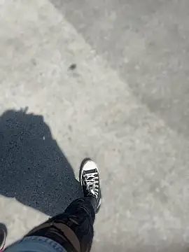 masked doll kashi online show from April 13, 5:51 pm