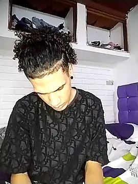 Gabriel Stone online show from December 19, 5:03 am